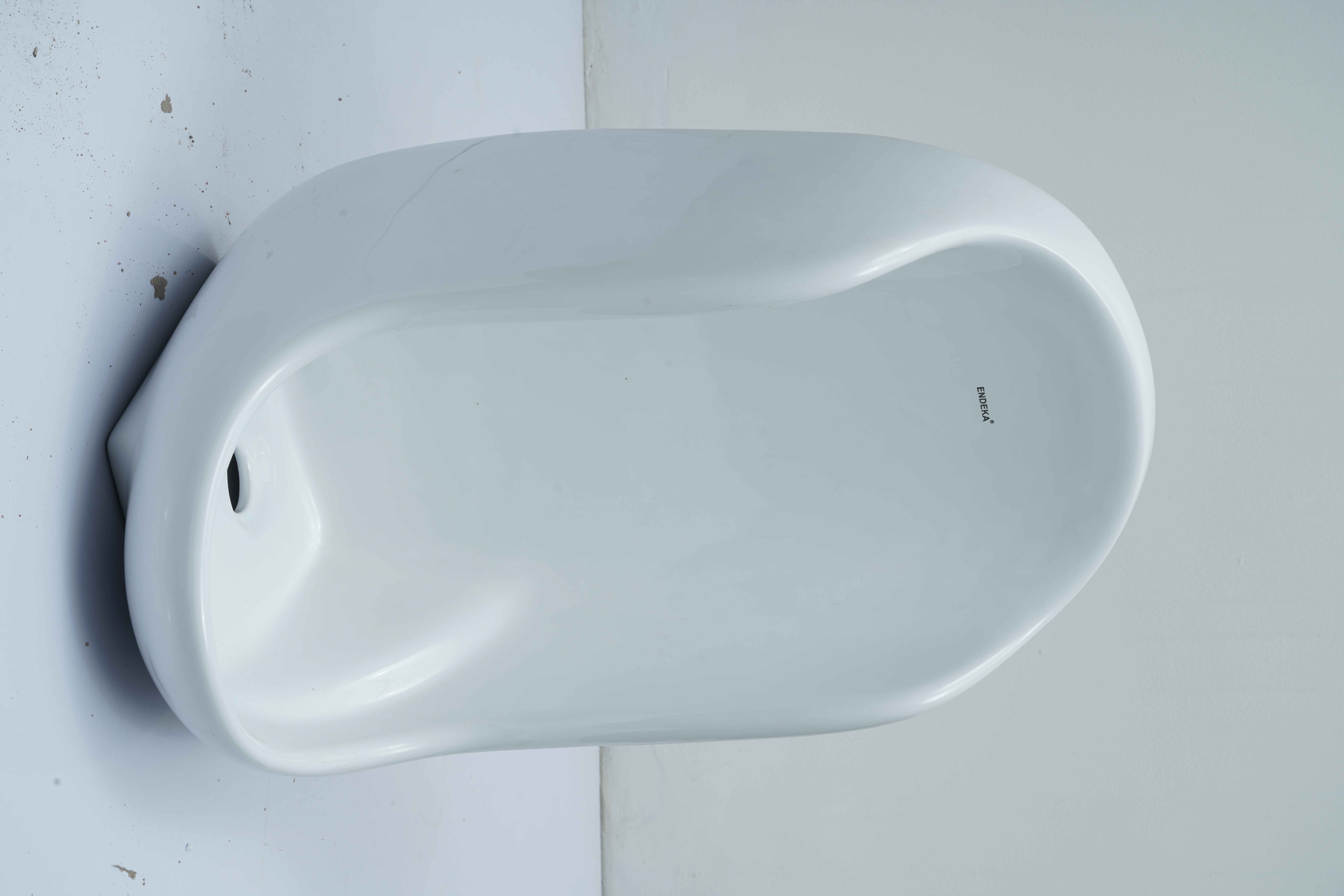 Large Urinal
